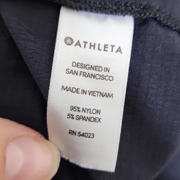 Athleta Black Running Black Shorts Women's Size 4 - Picture 8 of 9